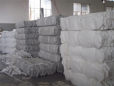 梧州市于先生您定購(gòu)的ф130×2500除塵布袋及配套袋籠已發(fā)貨! 梧州市于先生您定購(gòu)的ф130×2500除塵布袋及配套袋籠已發(fā)貨!